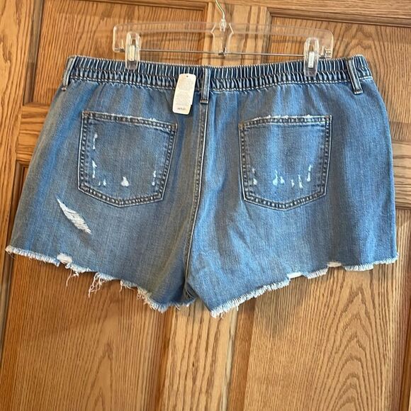AERIE Daydream Denim Elastic Waist Short *NEW* - Picture 4 of 9